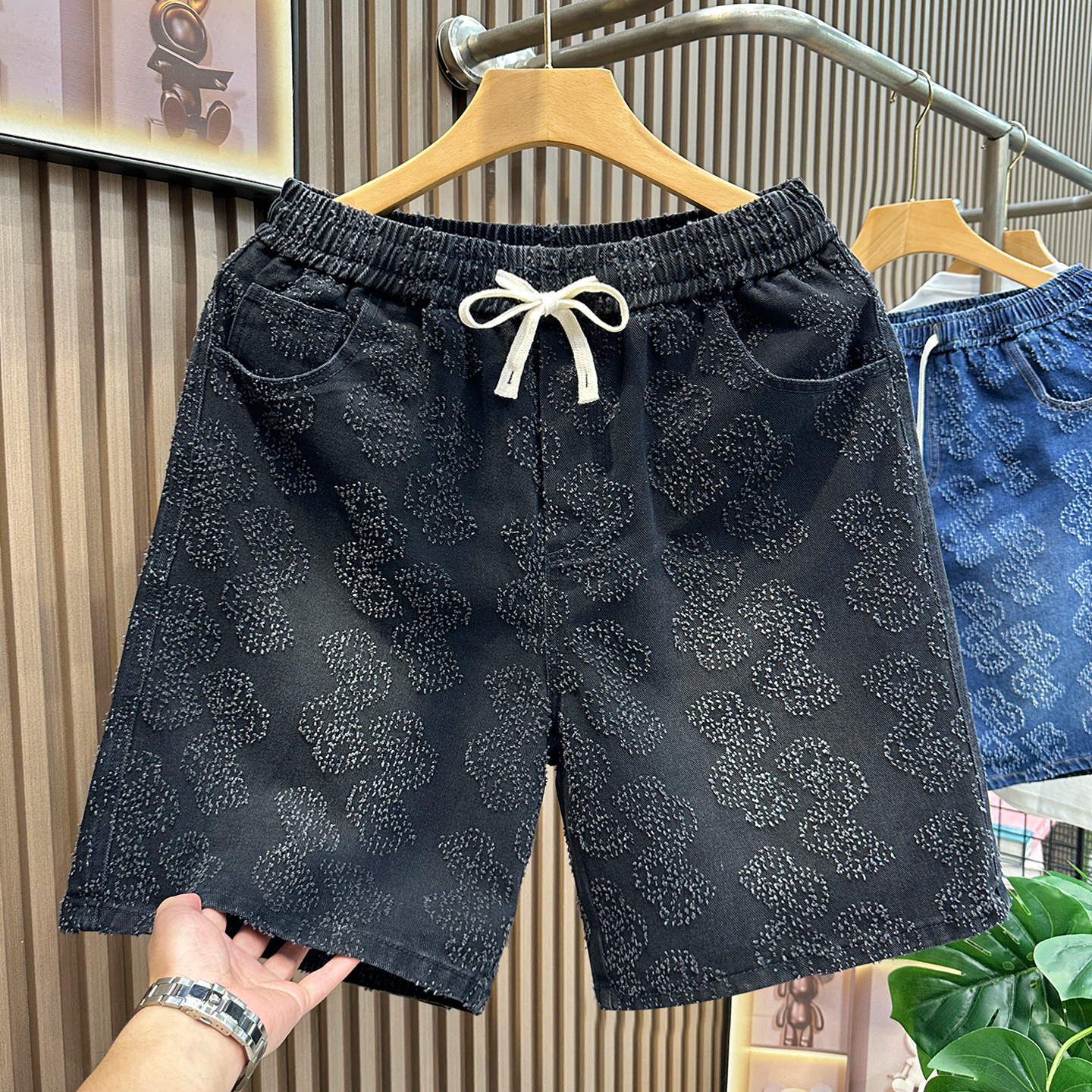 European Luxury Men's Jacquard Denim Shorts High End Summer Fashion Casual Beach Wear Five Point Straight Leg Pants_mkmklike.com