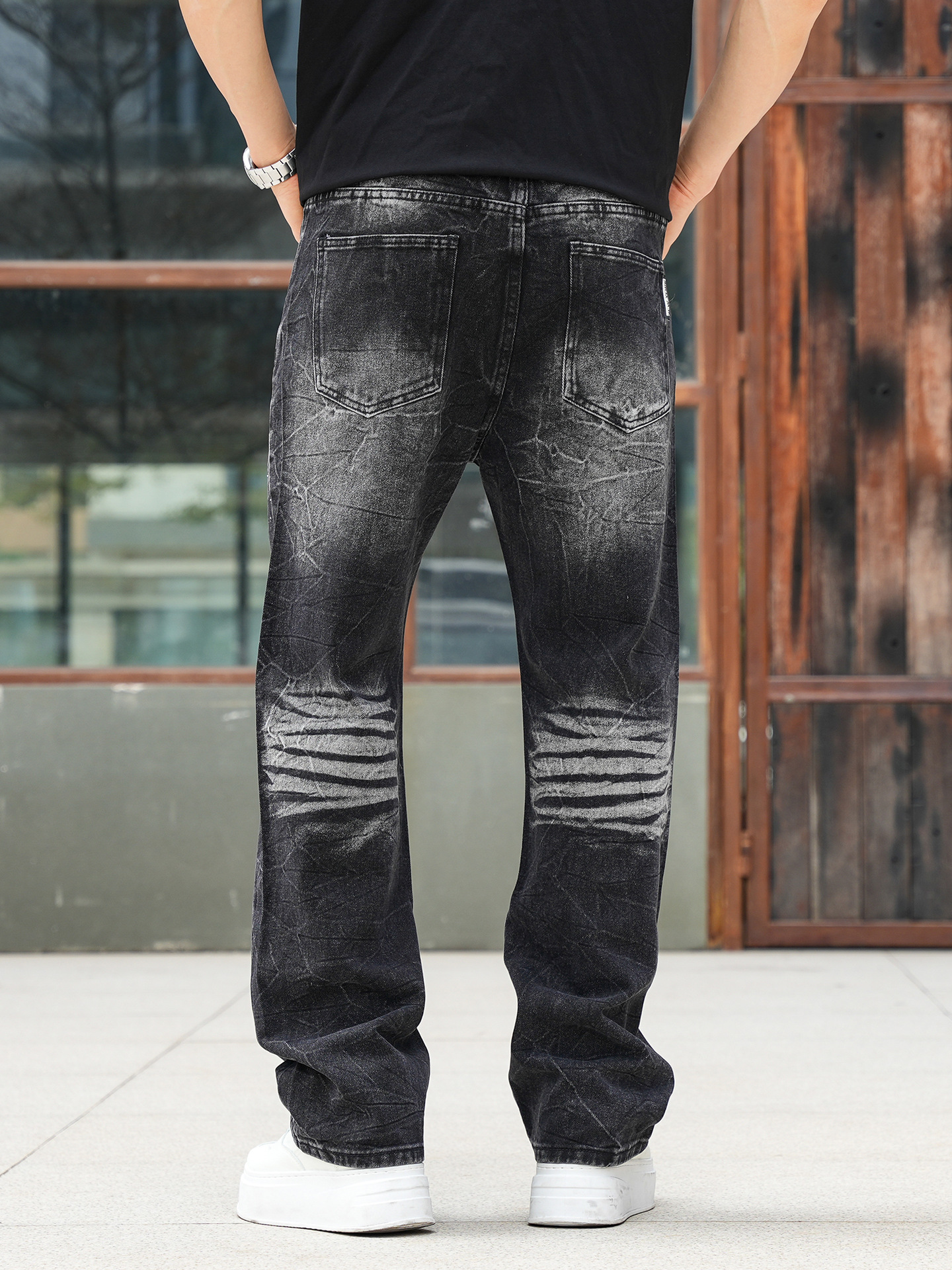 Jeans slim dritti neri effetto consumato da uomo con dettagli in strass - Pantaloni in denim di cotone stile hip hop streetwear per abbigliamento casual_voghion.com