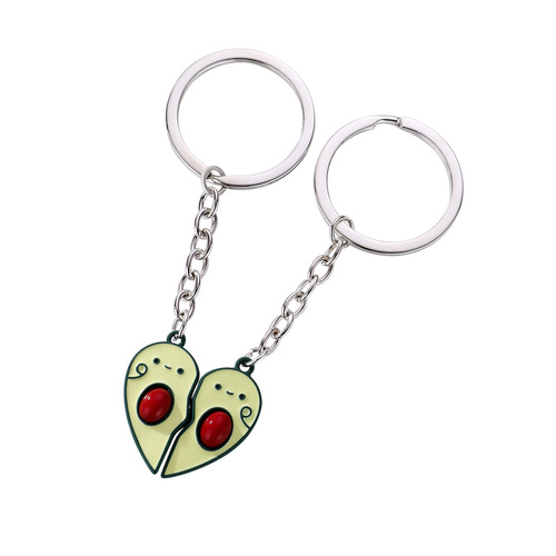 Cross-border new girly heart cute keychain couple pendant bag pendant alloy dripping oil magnetic keychain
