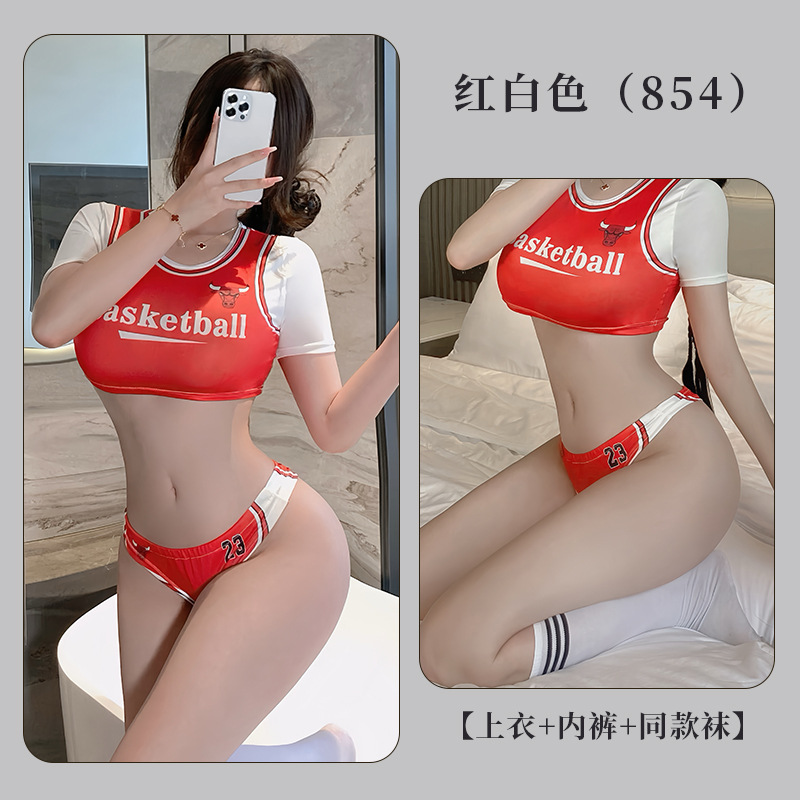학생 양말과 함께 빨간색과 흰색 "재킷 반바지"