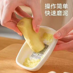 Manual Ginger and Garlic Grinder Kitchen Tool for Grinding Ginger and Garlic Paste, Ginger Grinder, Handmade Ginger Paste and Ginger Juice Grinding Plate