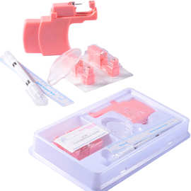 亚马逊跨境新款粉色穿耳套装无菌打耳洞枪耳钉枪一次性穿孔耳饰