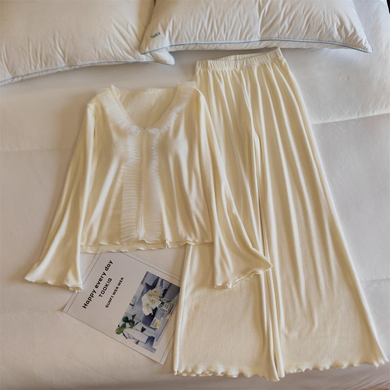 Island Velvet Pajamas for Women Spring, Autumn and Winter New Internet Celebrity Style Lace Long-Sleeved Pants with Chest Pads Home Wear Set Island Velvet Pajamas for Women Spring, Autumn and Winter New Internet Celebrity Style Lace Long-Sleeved Pants with Chest Pads Home Wear Set