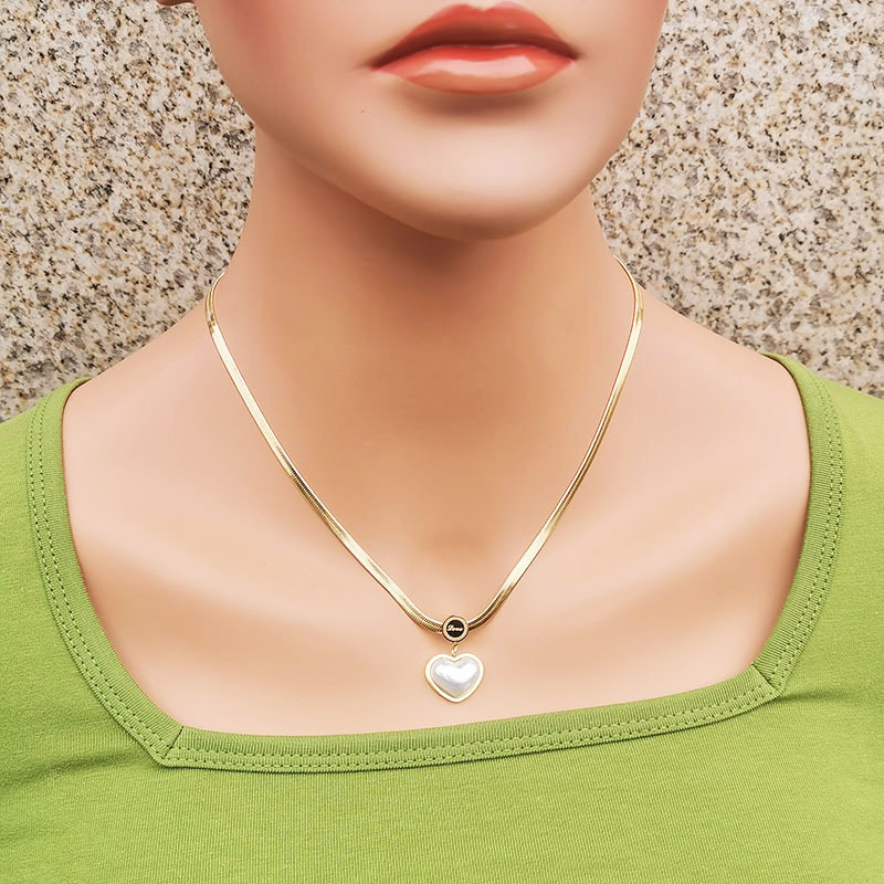 Fashion Heart Shape Titanium Steel Inlay Inlaid Gold Pearl Pendant Necklace 1 Piece