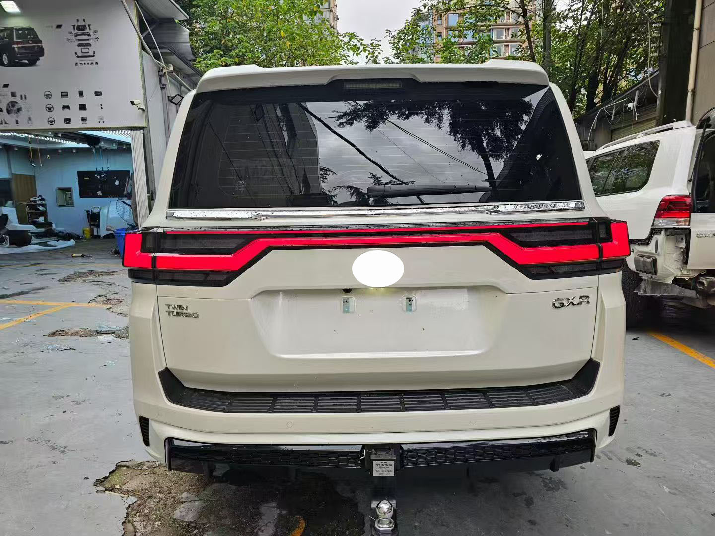 Suitable for 22-25 Land Cruiser Lc300 Front and Rear Large Surround Low Lift High Middle East Surround