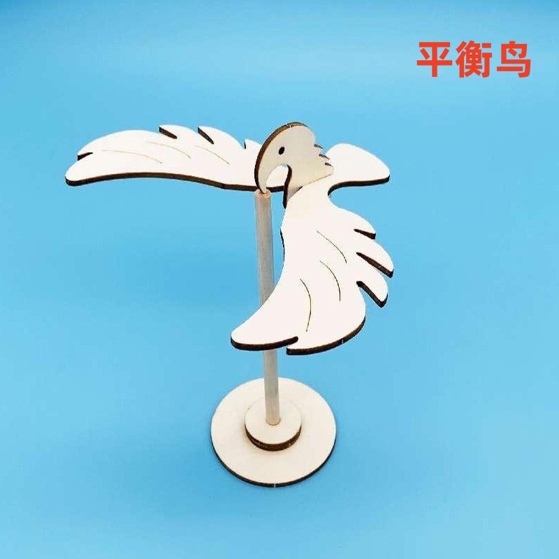 Materials set, teaches balance