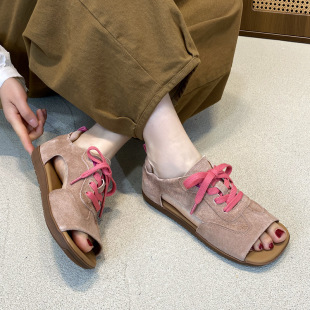 �ǹ�ɫ2025�ļ��U�՛�ЬŮƽ����Ƥ�~��Ь�^��ţƤ¶ֺϵ�����eЬ