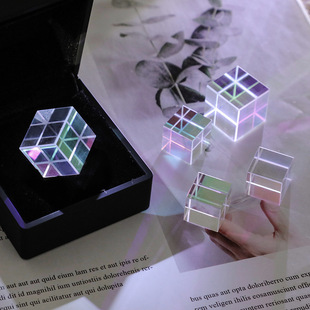 ̫ꖲ��־��w��ɫ���R�����價�֮�����߲�����[������W���YƷ