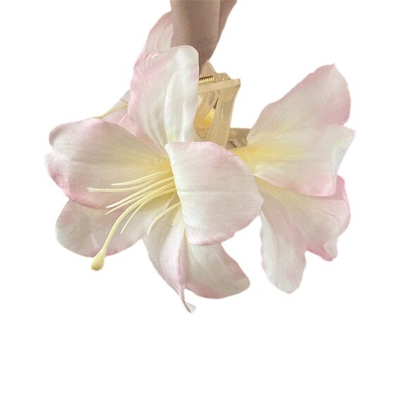 French Style Super Fairy Stereo Lily Flower Grab Clip Elegant Hair Shark Clip Hairpin Sweet Fresh Hair Accessories for Women