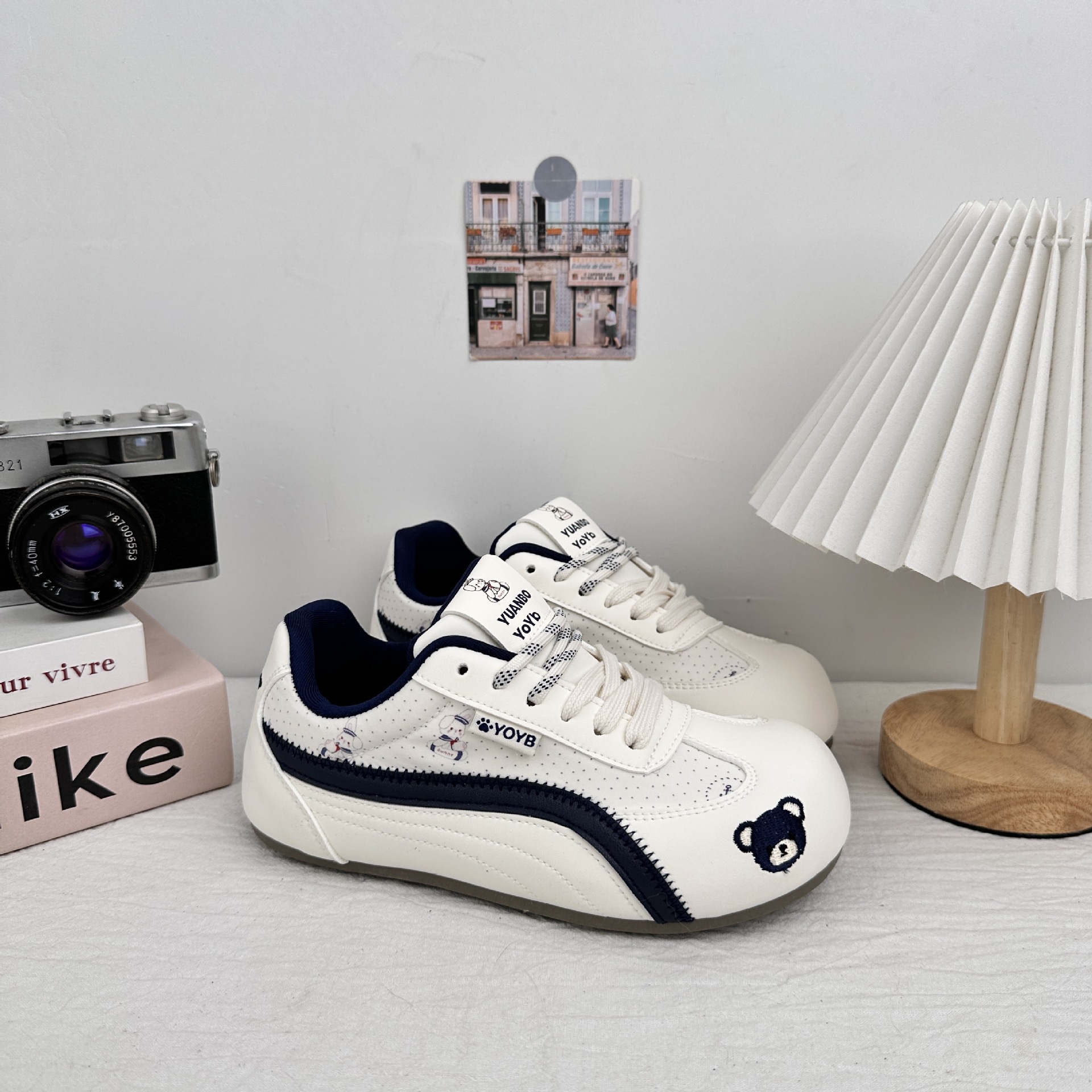 YUANBO multicolor zapatos de entrenamiento de mujeres 2025 primavera nueva variedad de zapatos deportivos casuales de cabeza redonda cordones zapatos Gump