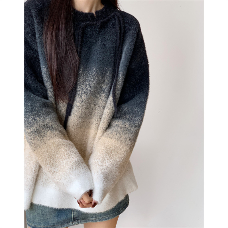 Autumn Japanese retro knitted sweater with a round collar
