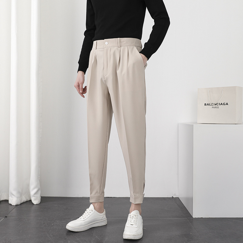 Summer-style loose-fitting cropped trousers for men, Korean style, straight leg, casual white, trendy and stylish dress pants.