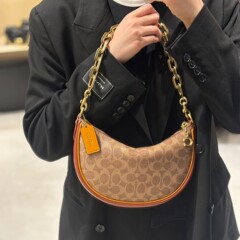 Koujia 新しいミラフレンチムーンチェーン老眼バッグポータブルクロスボディ馬車バッグ餃子バッグ cm582 バッグ