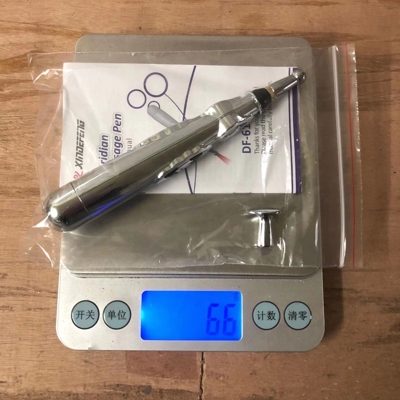 電子鍼灸のペンのツボのペンはエネルギーの経絡のペンを通してペンをマッサージして針の理学療法を刺して自動的に穴を招きます。|undefined
