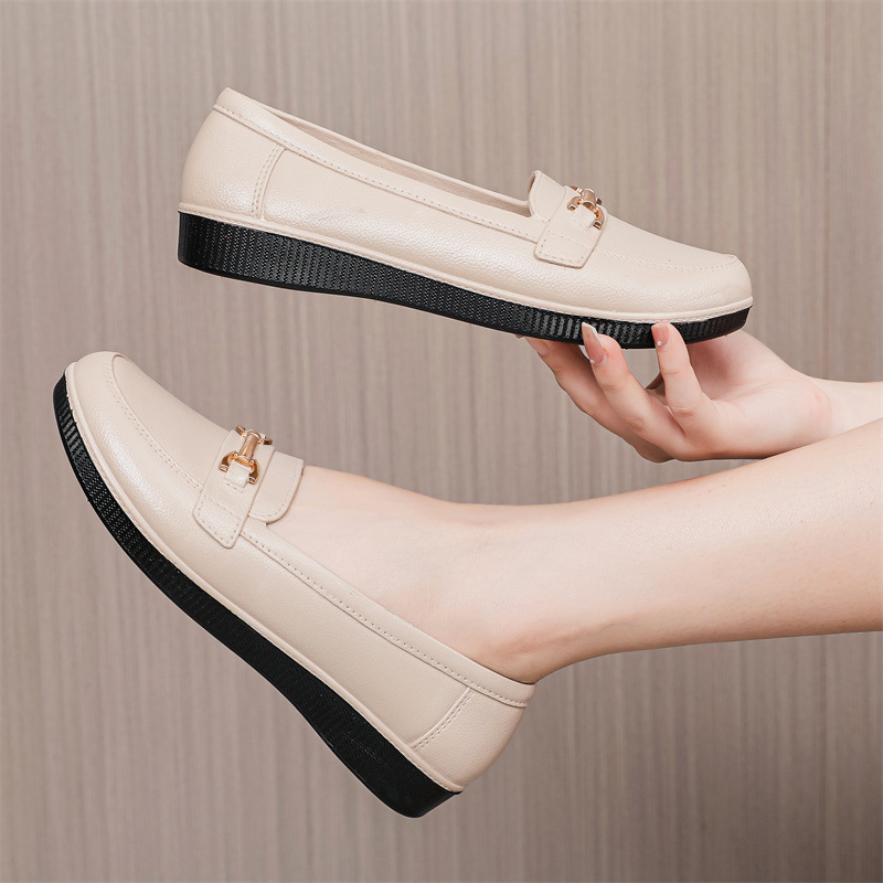 Waterproof Plastic Shoes for Women Summer 2021 New Pointed Toe Shoes British Style Loafers Black Professional Formal Work Shoes