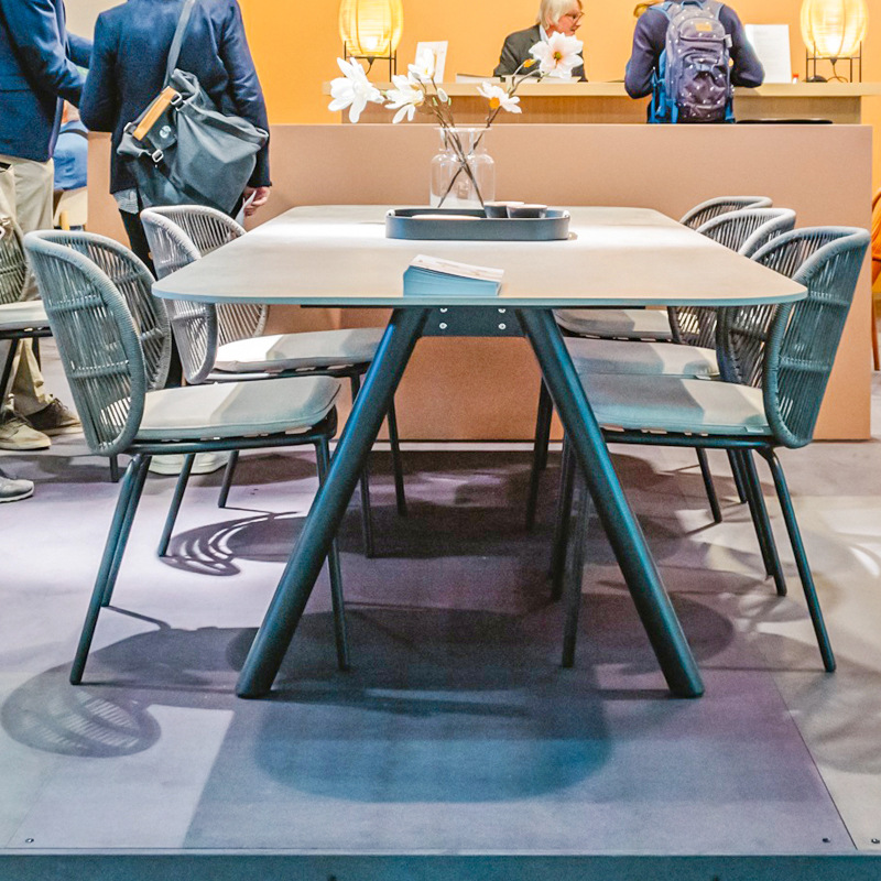 Muebles de patio para exteriores, muebles de ocio para terraza de hotel o villa, muebles de jardín impermeables con protección solar, juego de sillas de comedor de ratán.