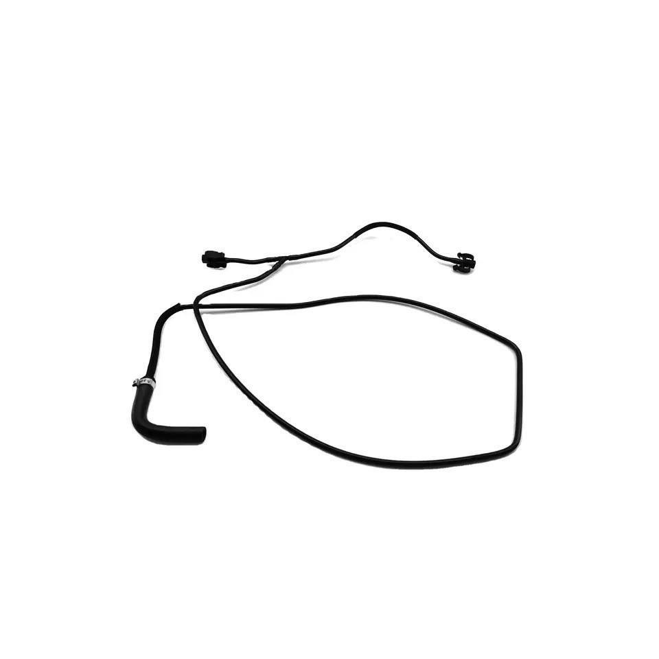 31686893 31338179 car auxiliary kettle water pipe water tank for Volvo S60