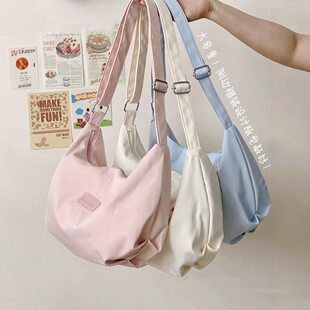 Brand universal one-shoulder bag, South Korea