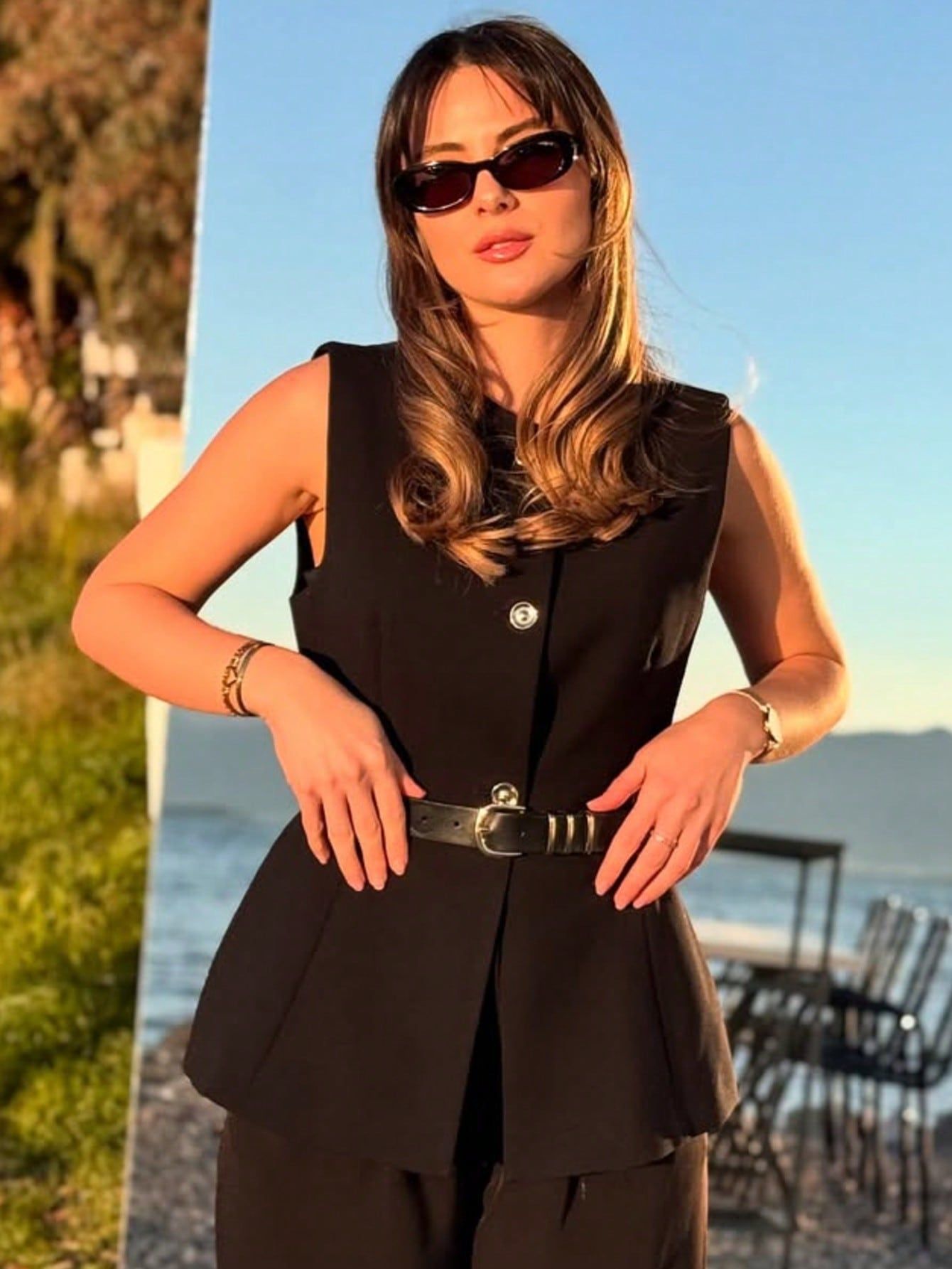 Women's Sleeveless Vest Round Neck Top With Waistband American Style Spring New Collection Regular Polyester_ecoleips.com