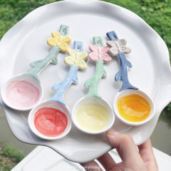 Ins立体花造形陶磁器スプーン朝食スプーン甘いスプーンアイスクリームスプーンご飯スプーンスプーンキャンディー色