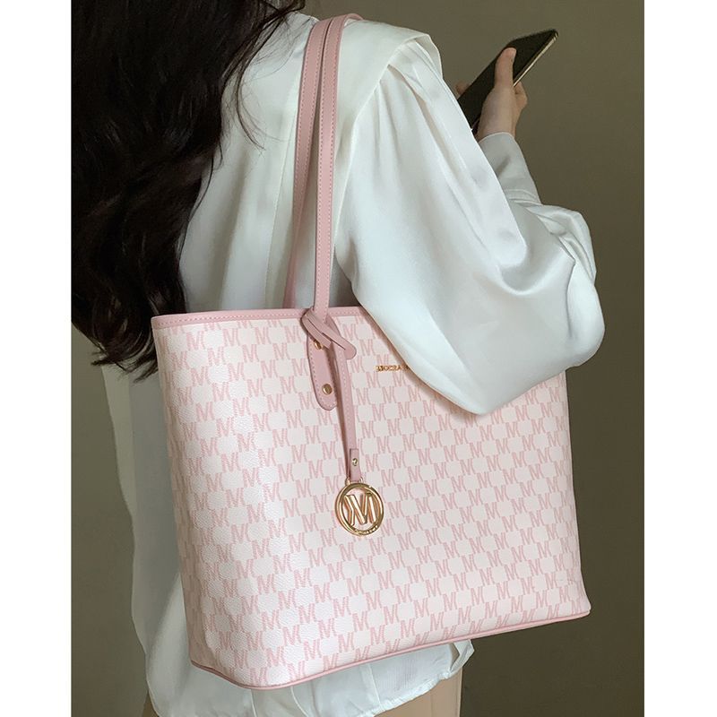French Cherry Blossom Tote Bag Women's 2022 New Commuter Niche Ins Handbag Large Capacity Shoulder Bag_voghion.com