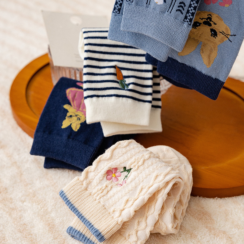 Vintage Embroidered Rabbit Japanese Style Cute Cartoon Striped Women's Mid-Socks Ethnic Style Flower Socks Women's Spring and Autumn
