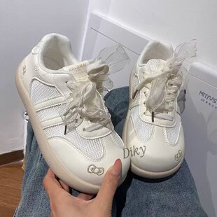 ����͸�W������ЬŮ��Ӗ2026�����¿�chicС���OӋ�\��С��Ь��