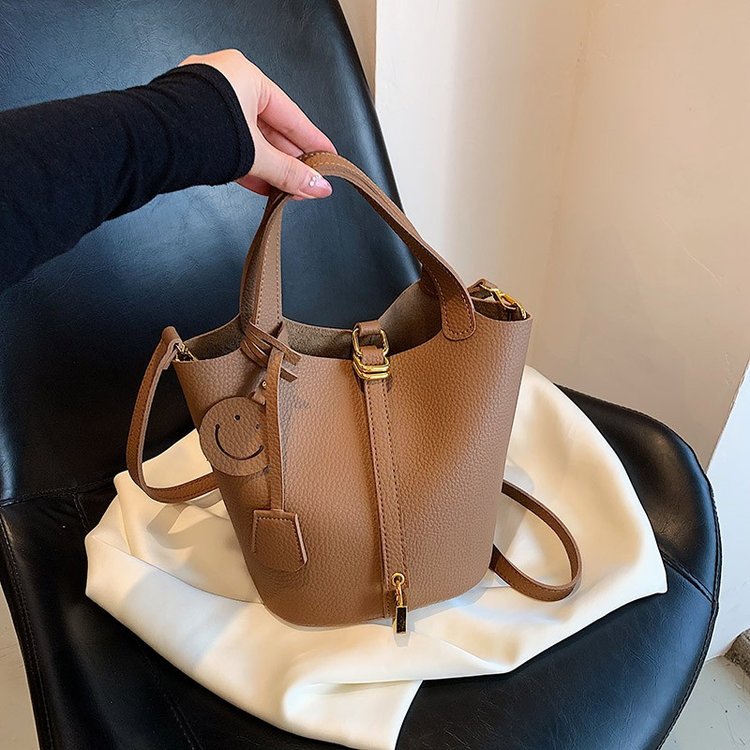 Niche Design New Women's Bag Pebbled Solid Color Handbag Simple Casual Women's Bucket Bag Handbag