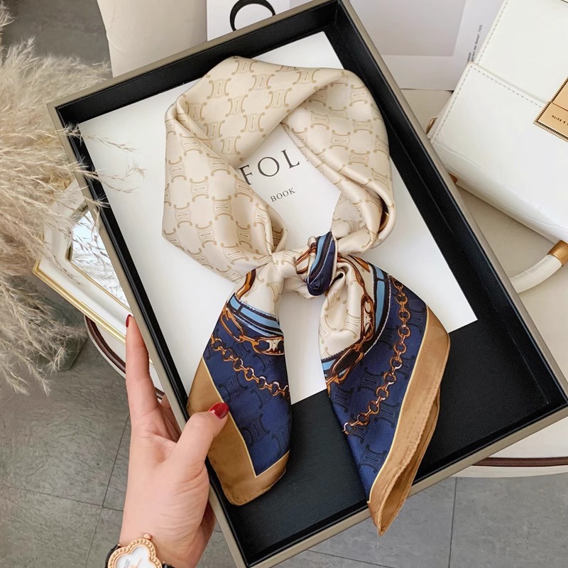 Bufanda de seda para mujer 2025 nuevo estilo 70 bufanda cuadrada cuello de sensación de alta gama para dar regalos a los ancianos para las madres práctica y versátil con camisa