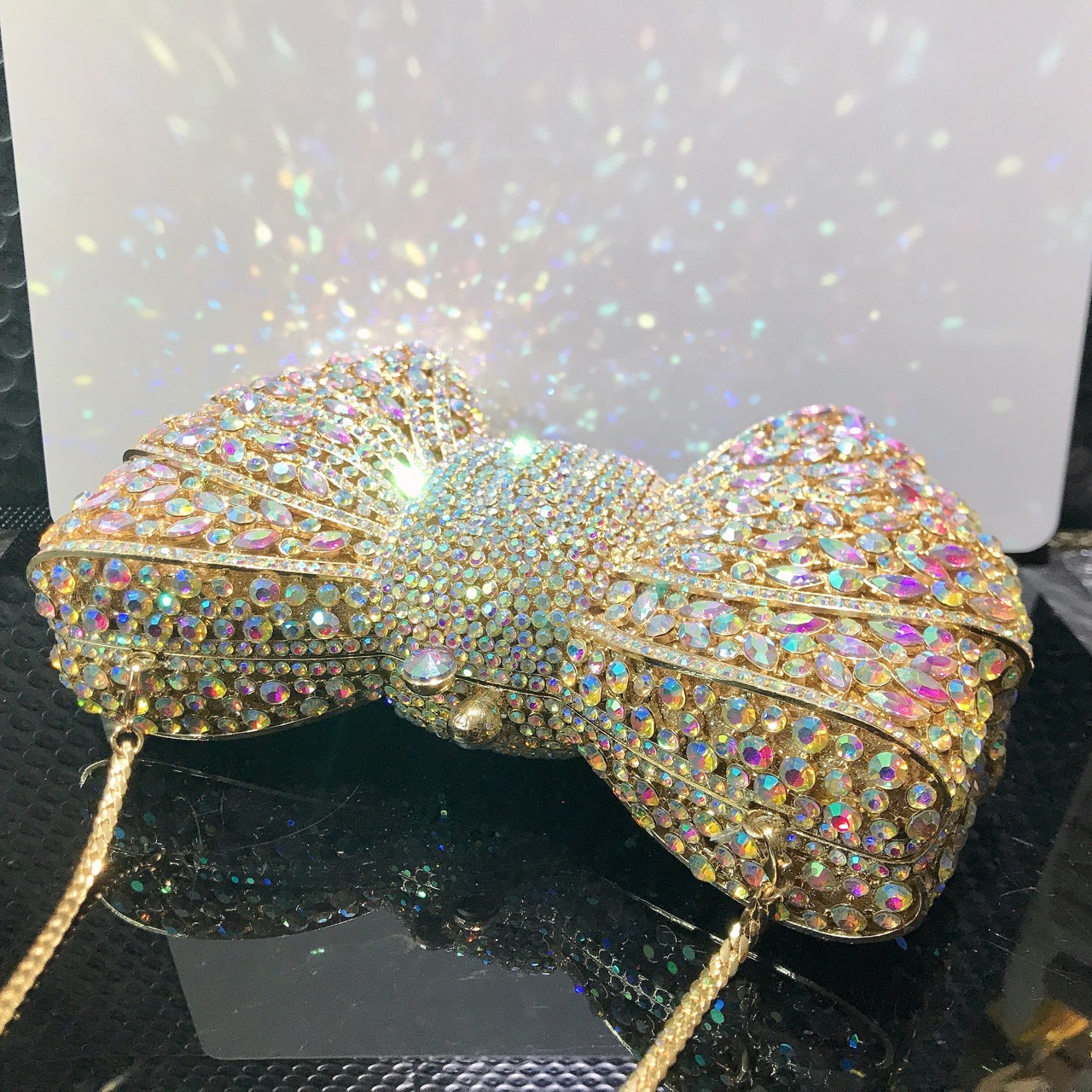 Hochwertige, diamantbesetzte Abendtasche mit Schleife, Strasssteinen, passend für europäische und amerikanische Bankettkleider und neue Clutch mit Schleife_voghion.com