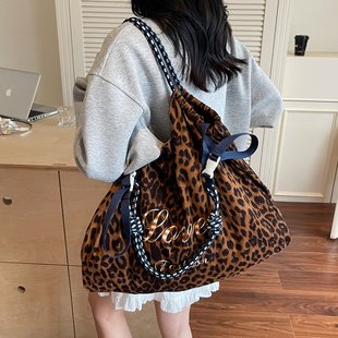 �W���L���y������羳�͹Ŵ�����ُ���2025���¿�С�����y���ذ�