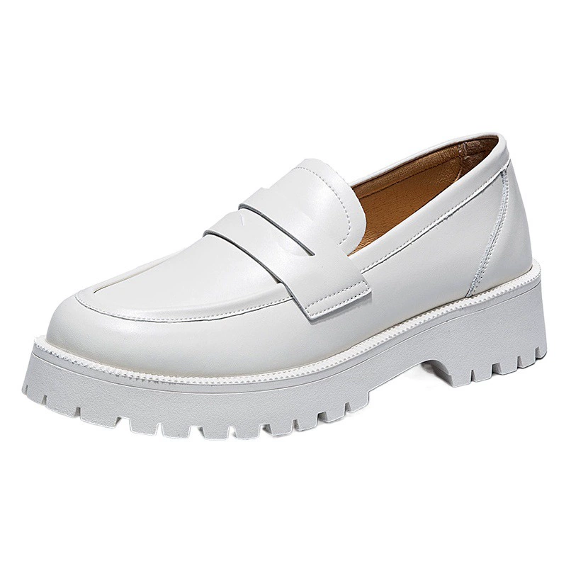 Новые женские слипоны в британском стиле 2025 года, на толстой подошве, увеличивающие рост, модные, универсальные, в студенческом стиле, повседневные белые туфли для женщин