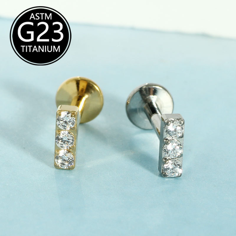 16G labret stud size and finish detail