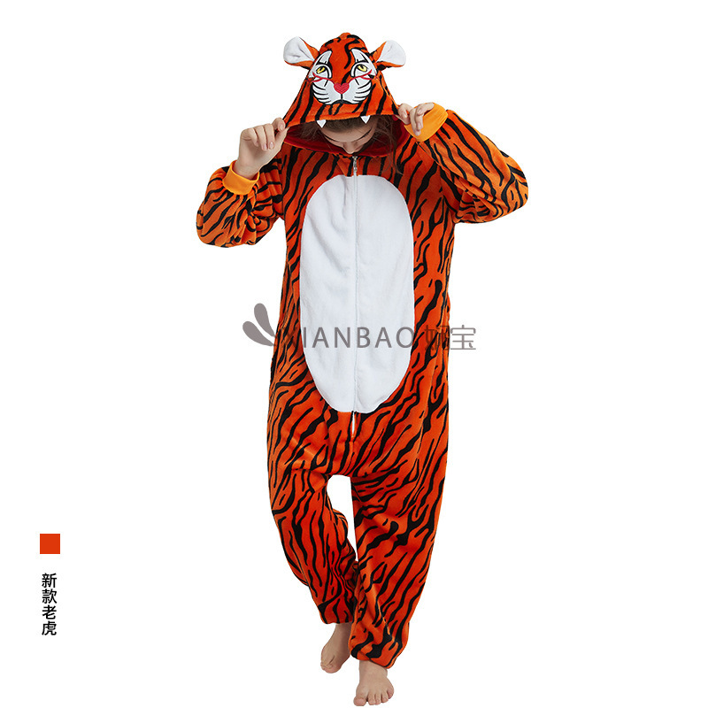 Nuevos pijamas de león, pijamas de husky, pijamas de franela de pareja con dibujos animados para hombres y mujeres.