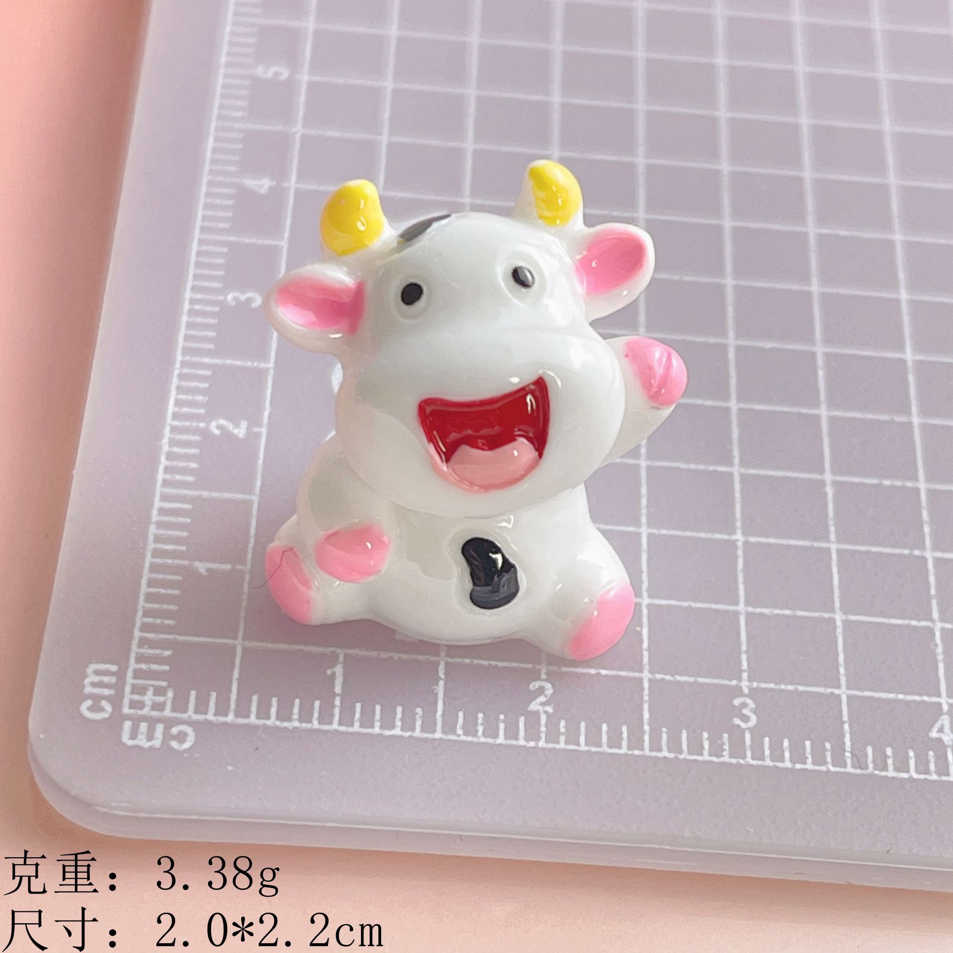 坐坐挥手--立体奶牛