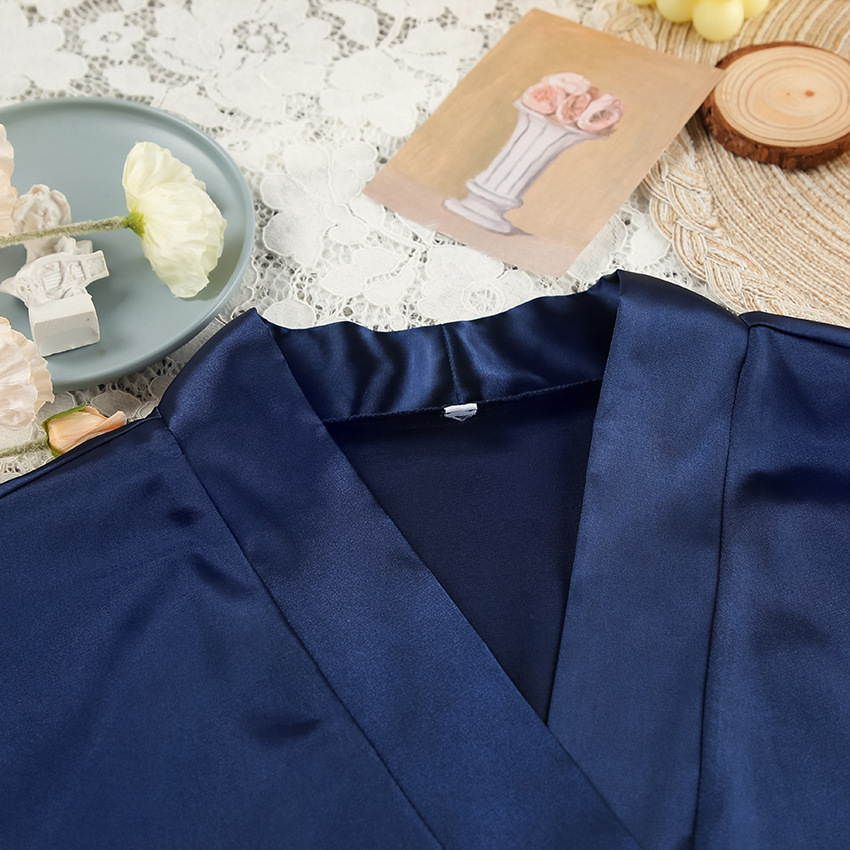 Dames kimono badjas met veren afwerking stijlvolle loungewear_voghion.com