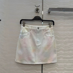 ��������26����С���L����pC��ĸ�̽������ʺ�ɫӡ��ţ�а���ȹ