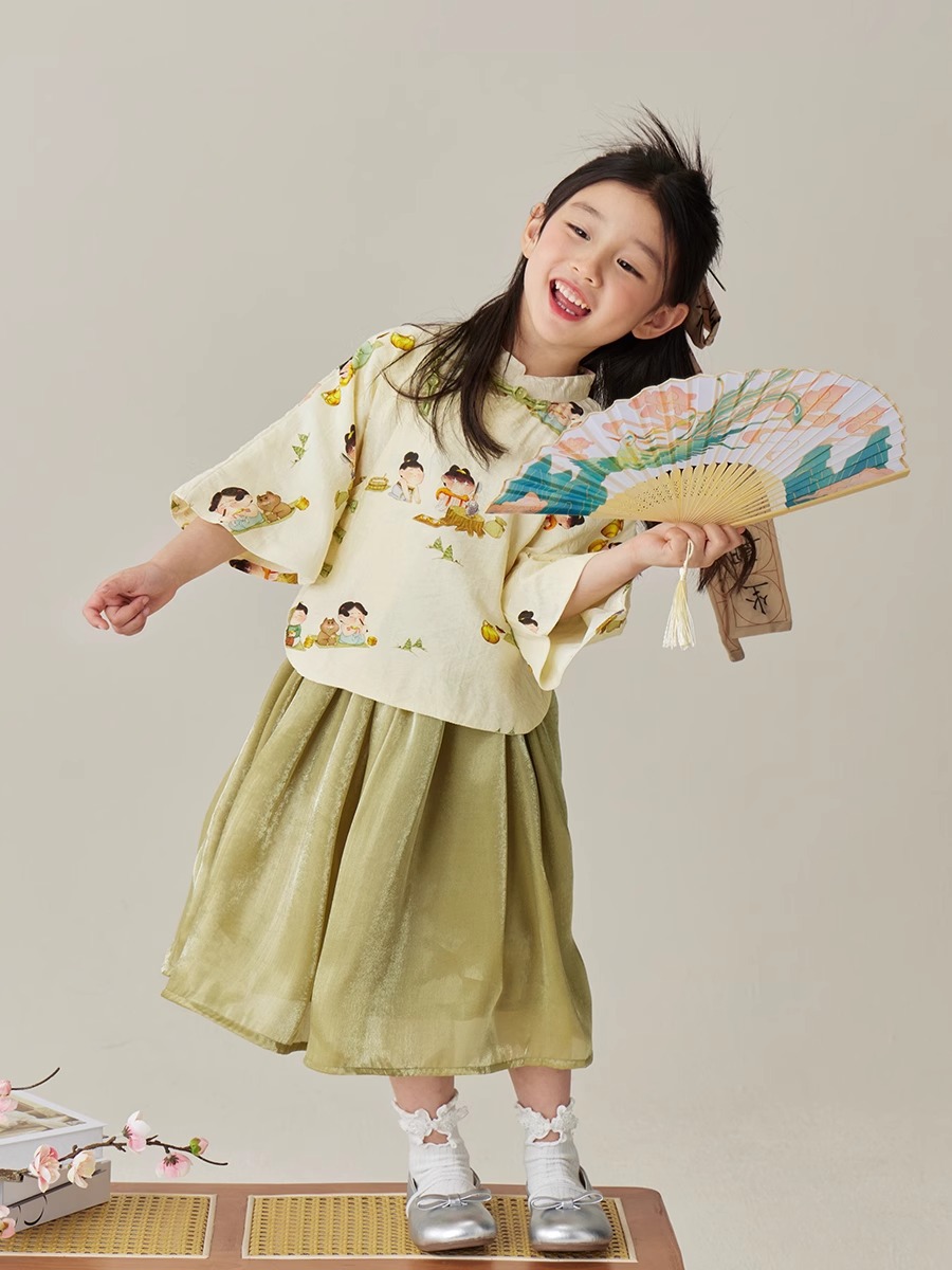 Trajes de niñas hanfu primavera 2026 vestido nuevo estilo chino para niños estilo nacional primavera y otoño dos piezas juego de primavera y otoño