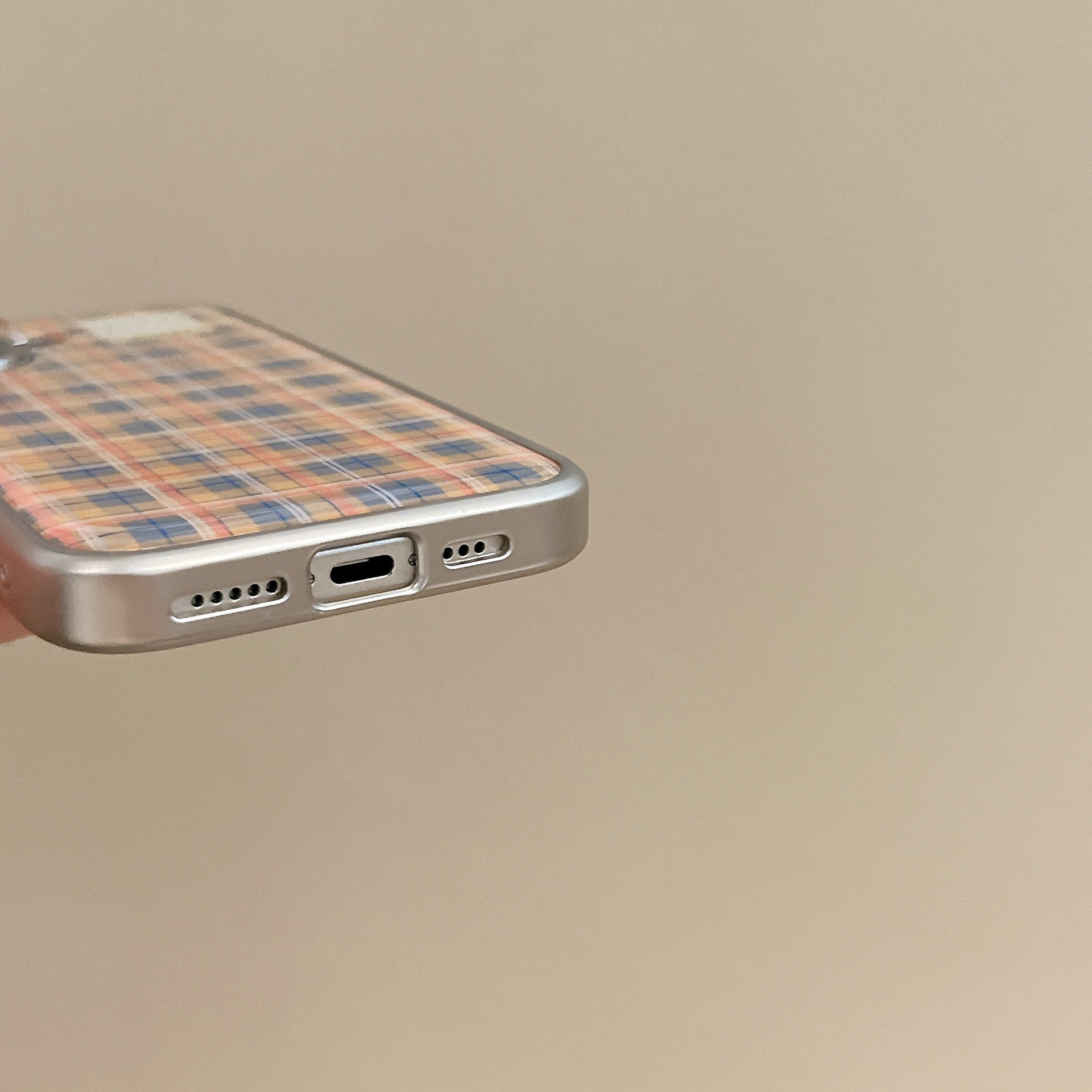 D0C1A345-8037-45C1-ADE3-0C84CB