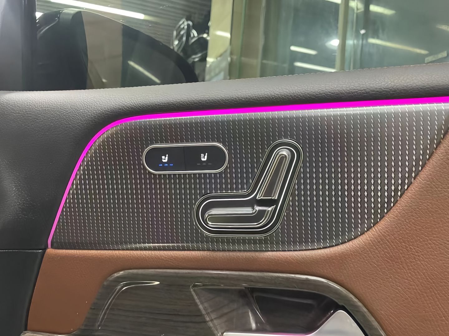 20-25 Mercedes-Benz Glb/Gla/B-Class/X247/H247/W247 Ambient Light Interior Atmosphere Light 64 Colors Rgb