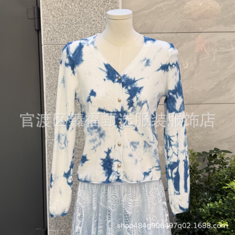 Autumn and Winter Handmade Tie-Dye V Neck Sweater Cardigan Jacket Women's Long-Sleeved Outer Knitted Short Top Women's Clothing
