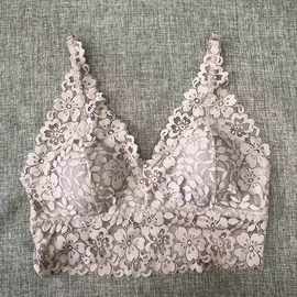法式蕾丝胸罩女无扣打底内衣带胸垫无钢圈文胸裹胸抹胸吊带美背夏
