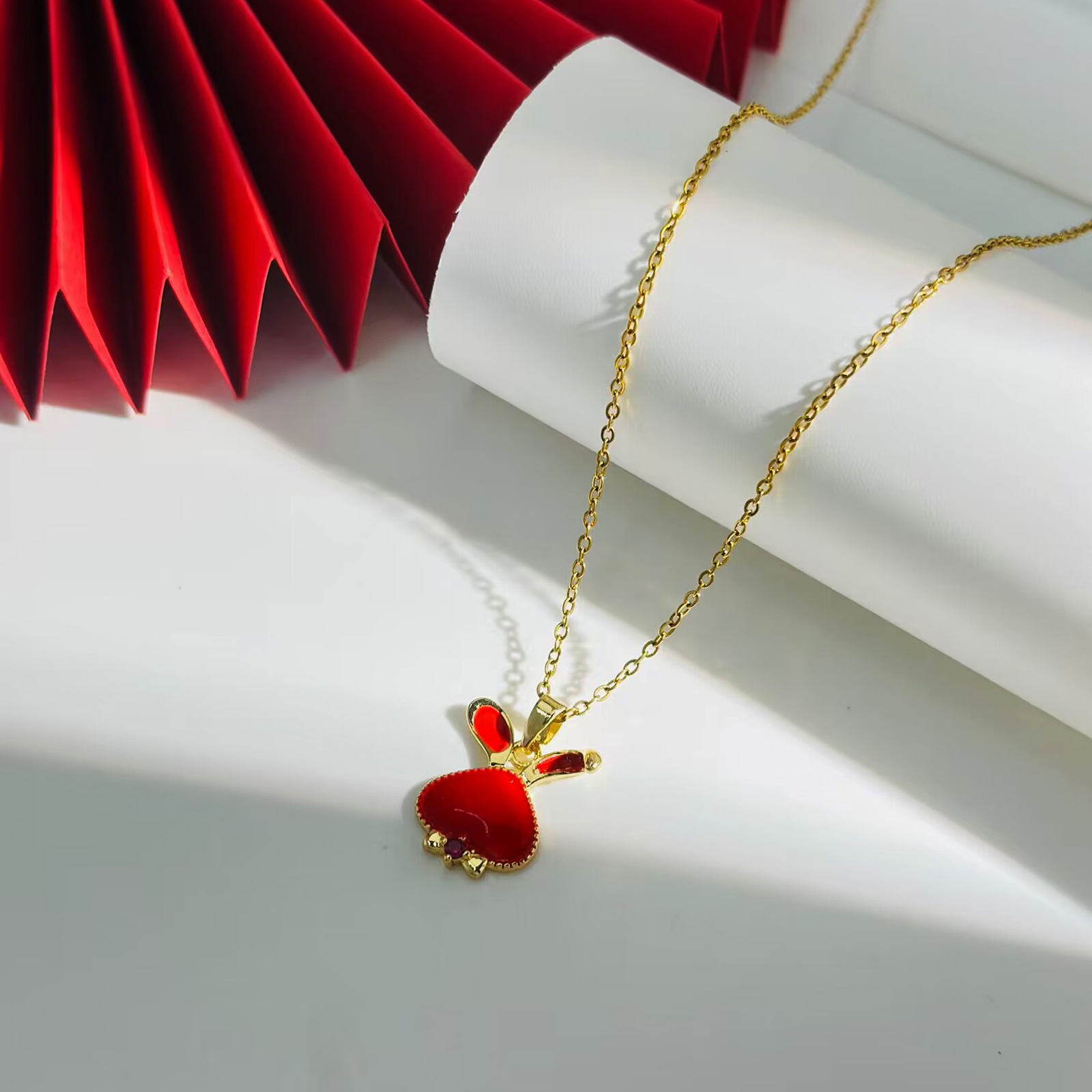 Feliz año nuevo chino, feliz año nuevo, collar de acero de titanio de estilo nacional, nuevo estilo femenino, cadena de clavícula de moda de celebridades de Internet, joyería de lujo ligera