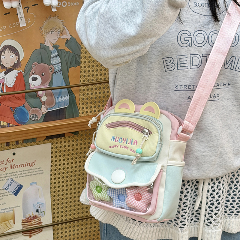 2026 nuevo paquete de niños de estilo extranjero de dibujos animados de dopamina bolsas de dolor pequeñas y ligeras bolsas de viaje de primavera para niños y niñas