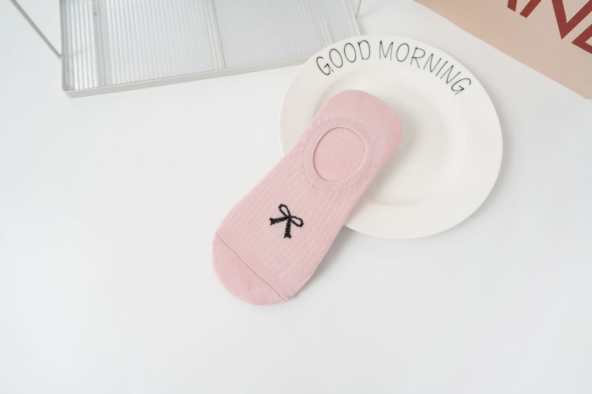 핑크 보이지 않는 양말