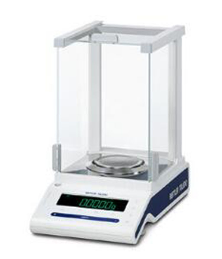 电子天平 型号MS104TS  库号M305123