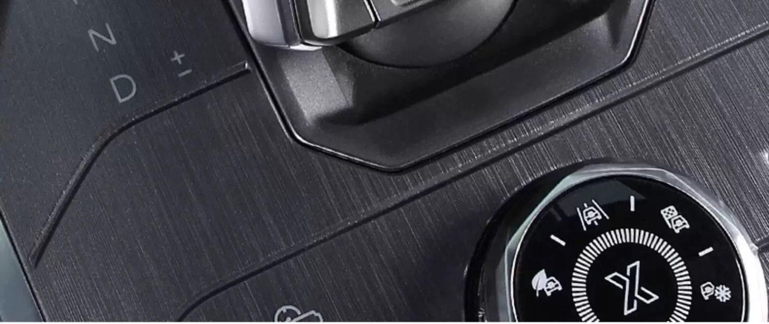 Suitable for Chery Jetour Traveler/Shanhai T2 Modified Crystal Gear Shift Knob with Seven-Color Illuminated Armrest