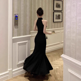 ����ʽ���L��ɫ���������B��ȹŮ�ļ����Y���~β�����Lȹ