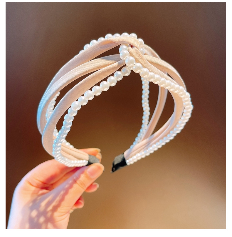 Korean Pearl Braid Solid Color Headband Wholesale display picture 13