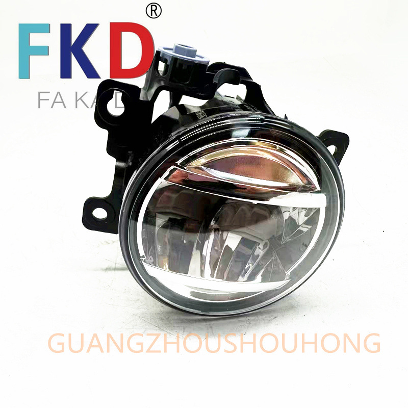 33900 - TEY-Y01 es adecuado para 20 - 22 Civic FK7 FC1 lámpara de niebla delantera derecha venta directa de fábrica